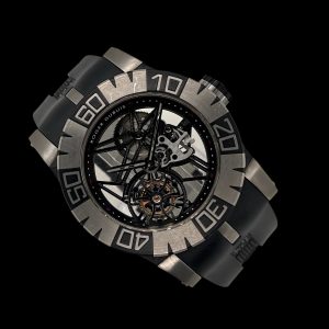 Roger Dubuis Easy Diver Flying Tourbillon Skeleton Titan Papiere Ref. RDDBSE0185