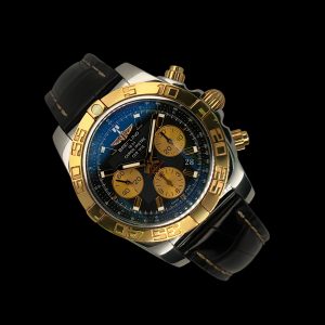 Breitling Chronomat 44 Stahl / 18K Rosé Box Papiere Ref. CB0110