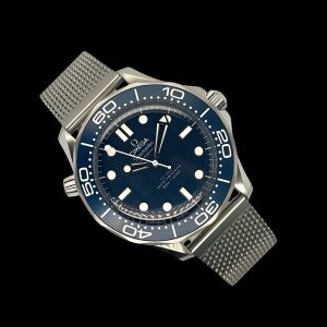 Omega Seamaster Diver 300M James Bond 60th Anniversary Blau Full Set Ref. 210.30.42.20.03.002